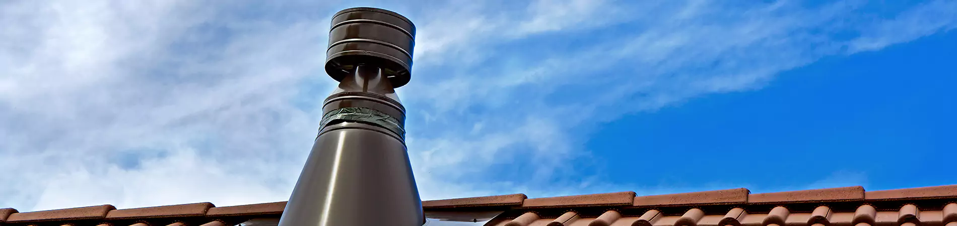 John Roots Chimneys Prefab Chimney Installation Alan Cot - Chimney Prefab Liner Installation